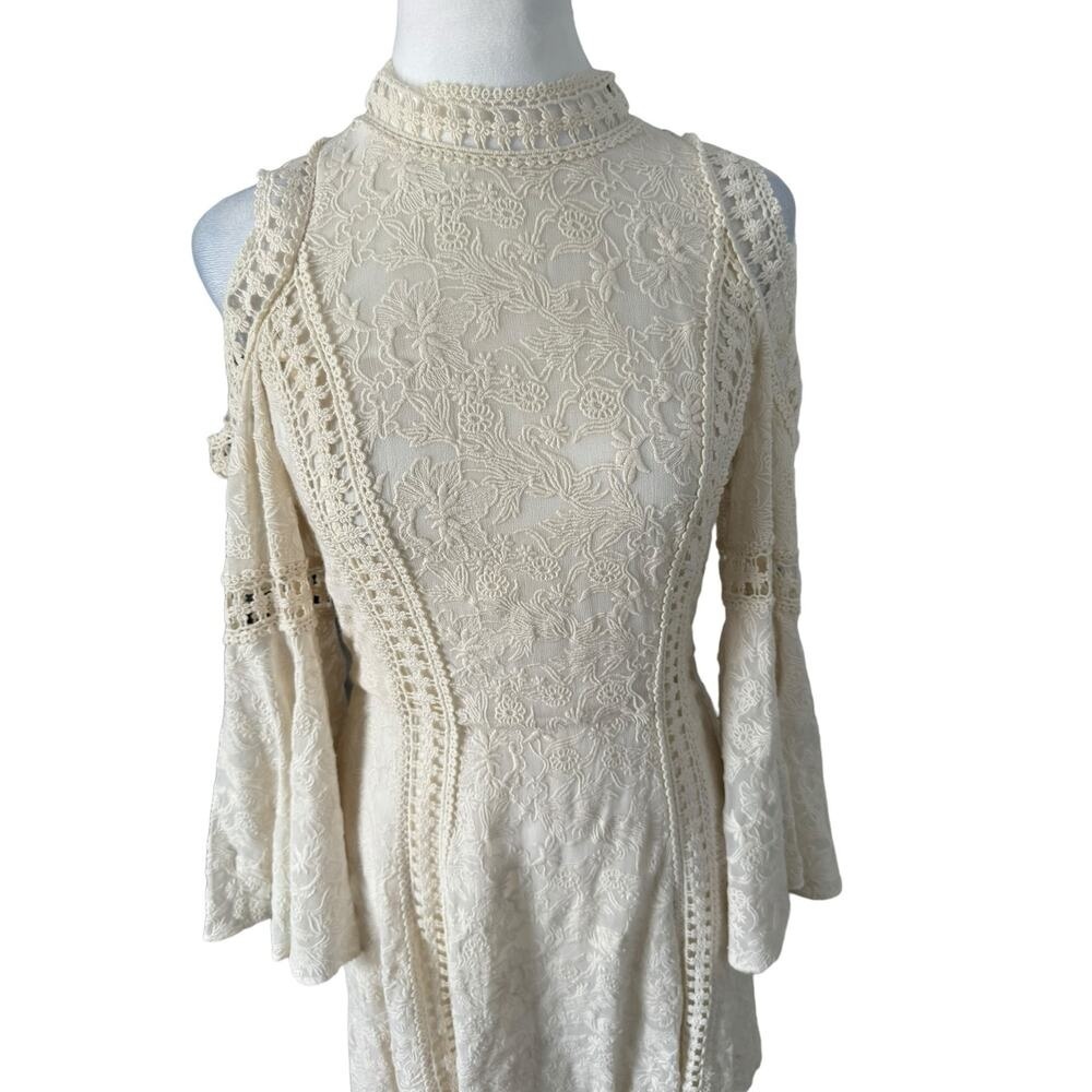 Alice+Olivia Lace Short Dress Bridal Ivory Bohemian Engagement Bachelorette Sz 4 - Picture 3 of 16